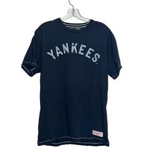 New York Yankees Mitchell & Ness Men's L Retro Tailored Fit T-Shirt MLB Baseball
